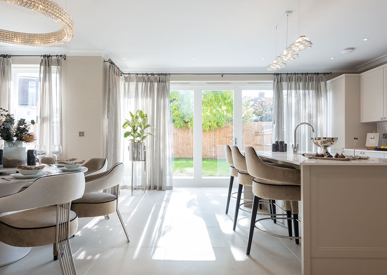 Bespoke window dressing in Dubai & UAE