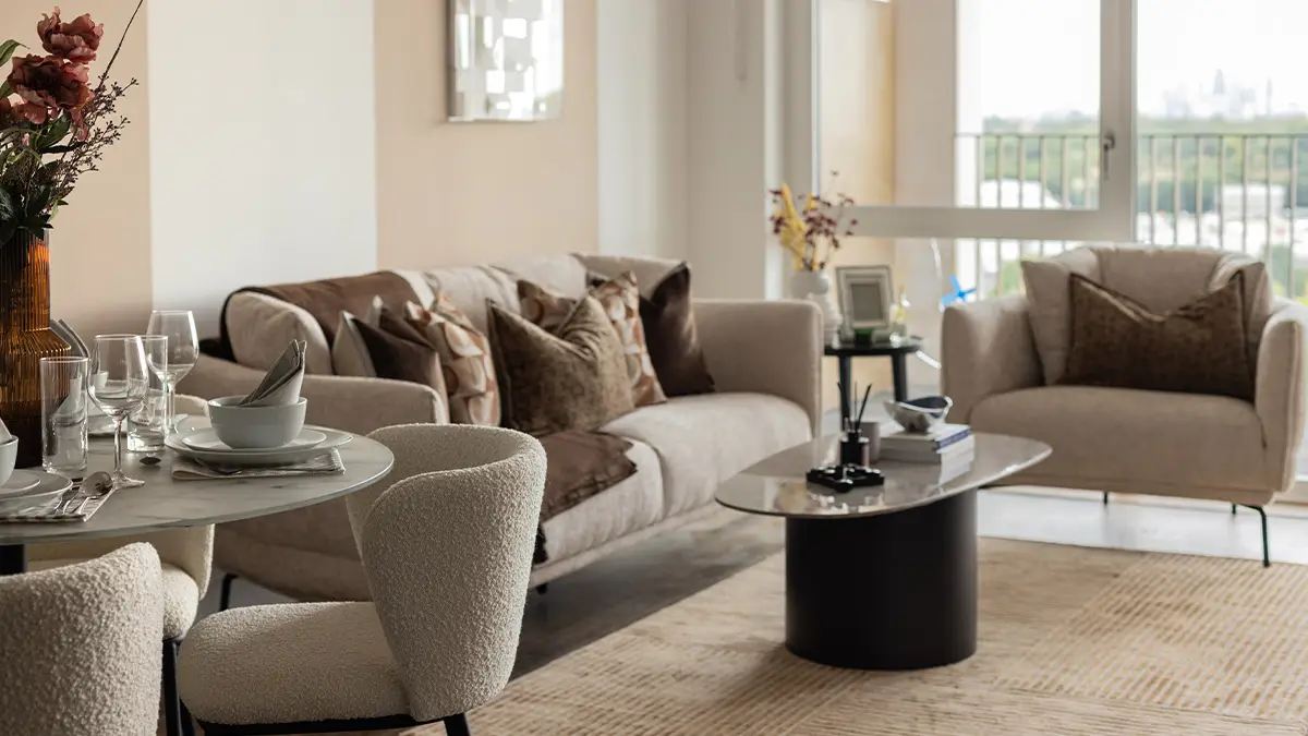 Furnished drawing room
