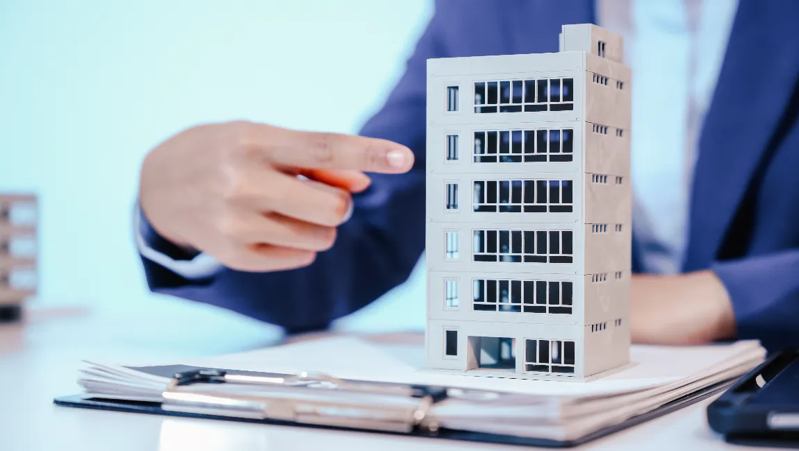 Buy property from agent vs developer